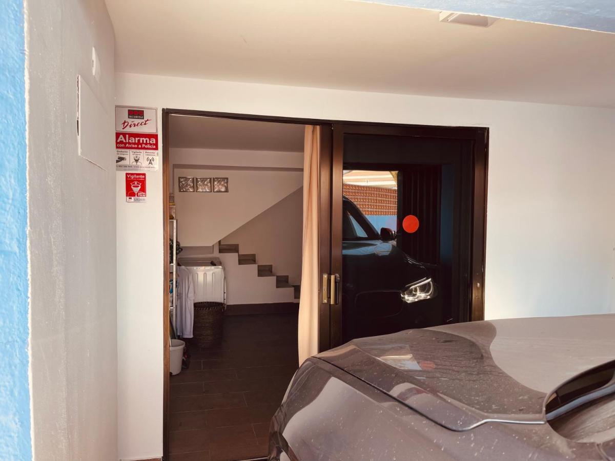 Vivienda Unica En Primera Linea De Playa San Bartolomé Екстериор снимка