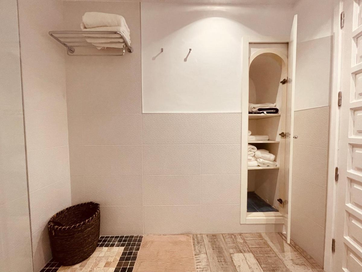 Vivienda Unica En Primera Linea De Playa San Bartolomé Екстериор снимка